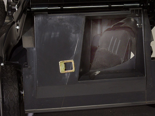 Honda HRX deck opening is mostly closed. Most clippings will be mulched.